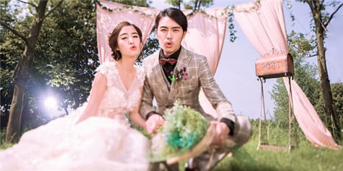 最新結婚邀請通知短信范例參考