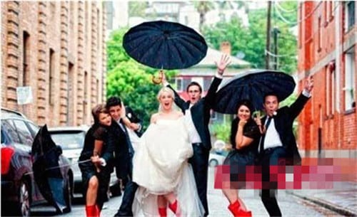 來一場多彩的雨傘主題婚禮