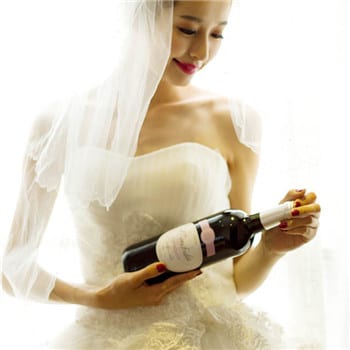 婚前選擇婚宴酒要考慮的問(wèn)題 婚宴酒的挑選技巧