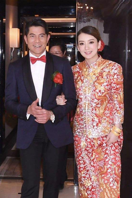 龍鳳褂和秀禾服傻傻分不清楚?那你一定要看這篇文章 第9張
