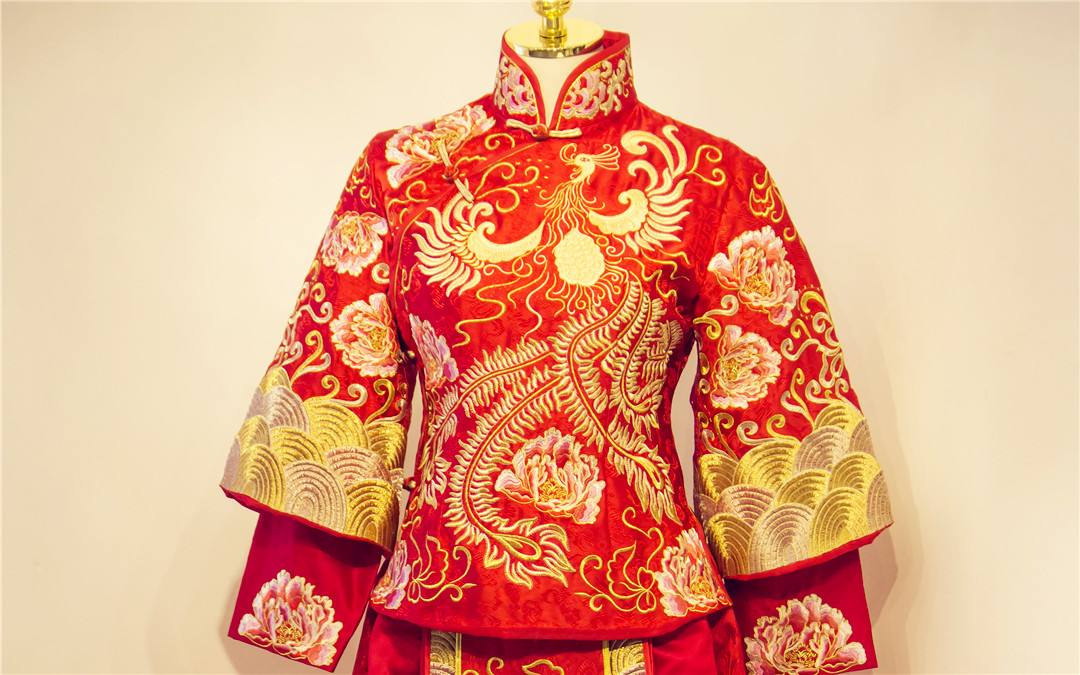 龍鳳褂和秀禾服傻傻分不清楚?那你一定要看這篇文章 第16張
