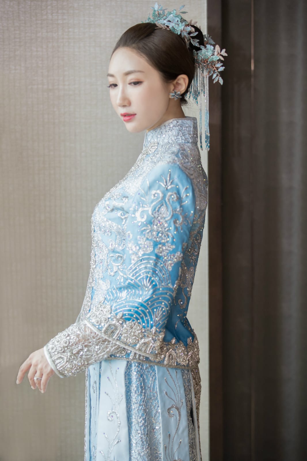 除了龍鳳褂和秀禾服，又有一種中式禮服火了！結婚前一定要知道  第3張