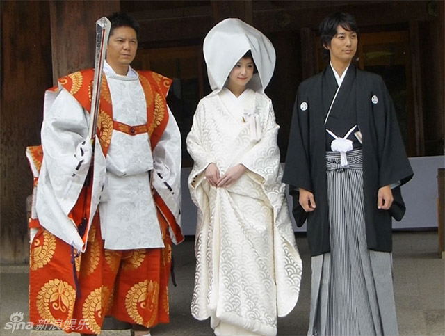 世界各國傳統婚禮服飾盤點！最驚艷的還是那一抹中國紅！  第3張
