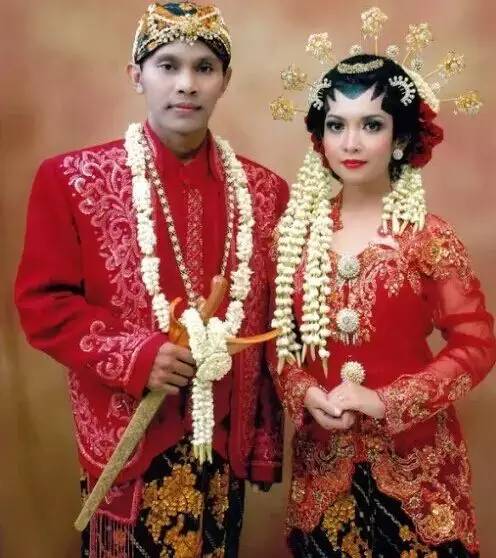 世界各國傳統婚禮服飾盤點！最驚艷的還是那一抹中國紅！  第9張