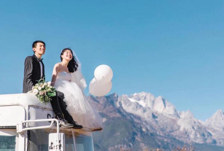 拍婚紗照姿勢怎么擺好看，婚紗照姿勢圖片大全  第3張