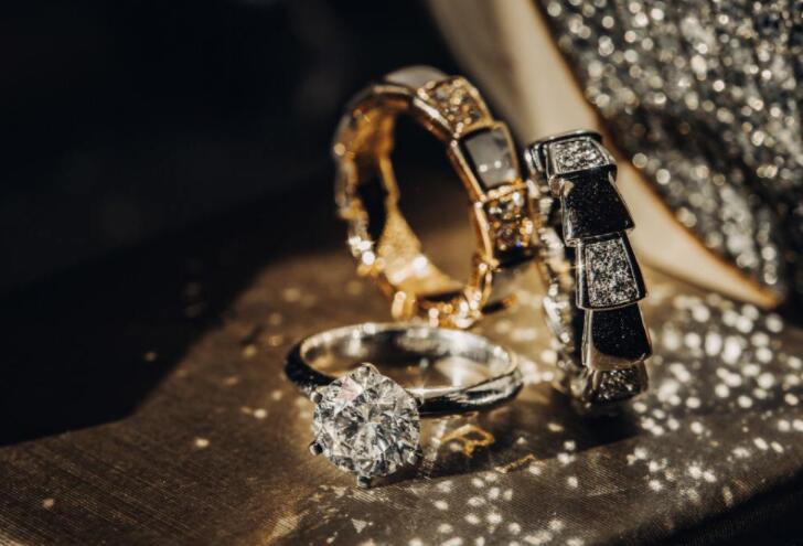 科普|訂婚戒指和結婚戒指區別有哪些  第3張
