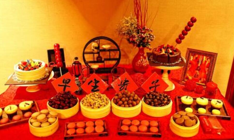 新人結(jié)婚當(dāng)天，儀式和禮服有哪些習(xí)俗講究呢？  第1張