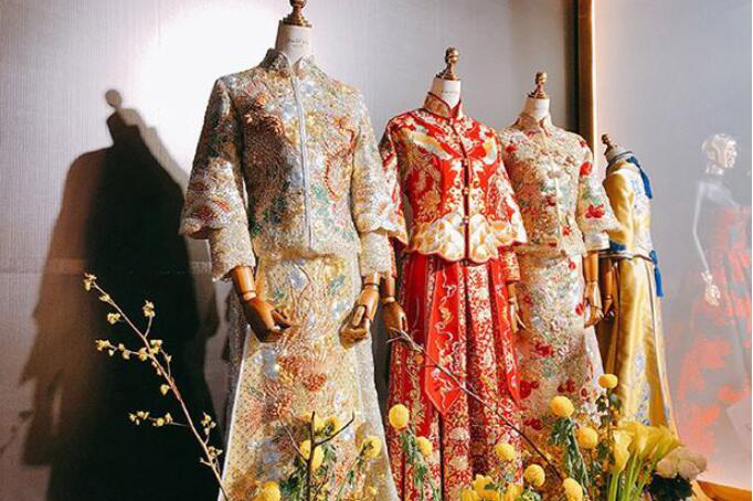 新人結(jié)婚當(dāng)天，儀式和禮服有哪些習(xí)俗講究呢？  第3張