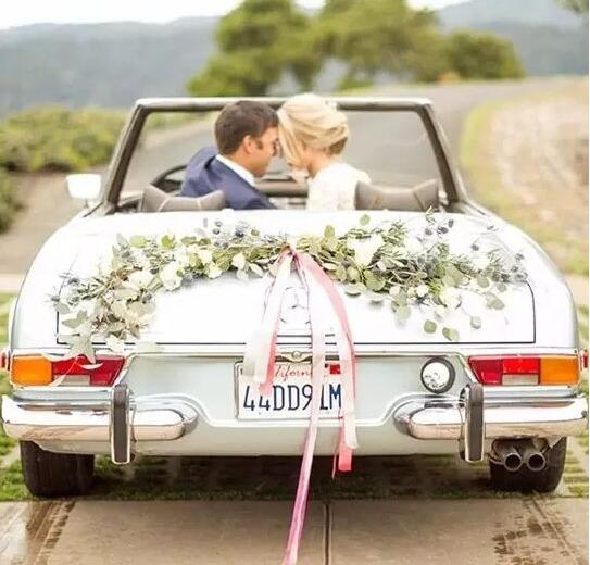 結婚的時候婚車重要還是婚車上面的扎花更重要？你會怎么選？  第3張