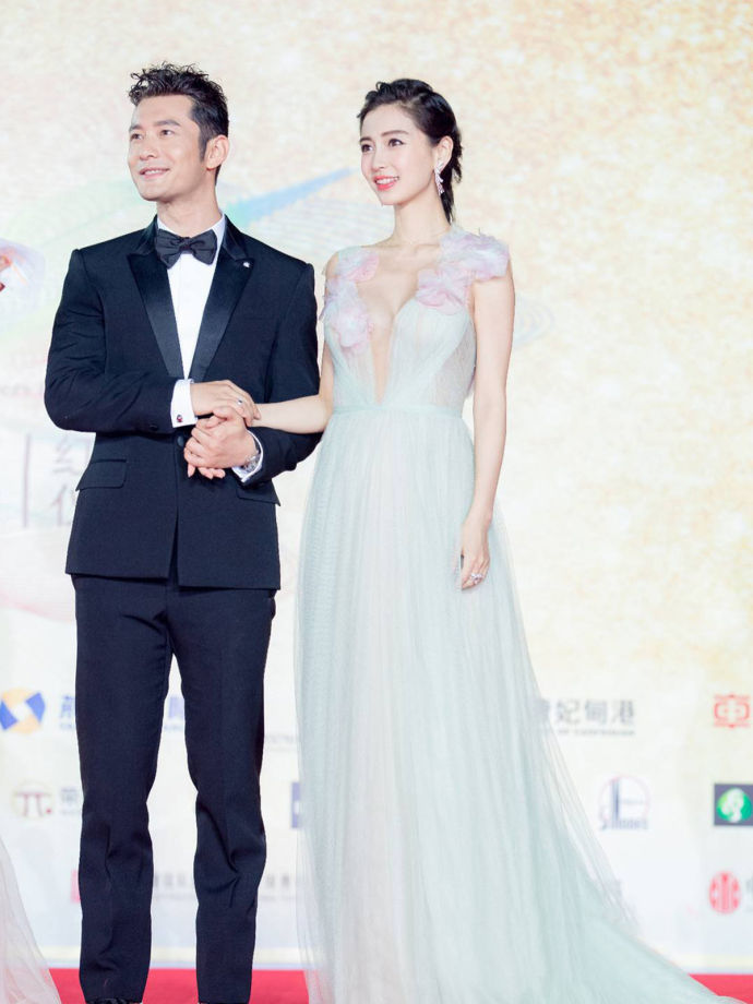 當季流行穿什么？看看明星怎么選婚紗！  第3張