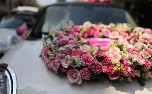 婚車這么裝扮，好看又拉風！  第1張