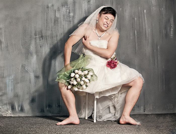 有趣男女反串婚紗照如何拍 反串婚紗照?qǐng)D片欣賞  第2張