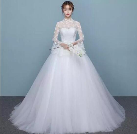 冬季結(jié)婚穿什么？冬季婚紗禮服選購攻略  第4張