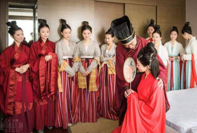 辦一場漢服婚禮多少錢？傳統漢服婚禮流程是什么樣子的？