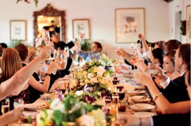 婚宴如何敬酒?婚禮上敬酒有哪些規矩你都知道嗎？  第1張