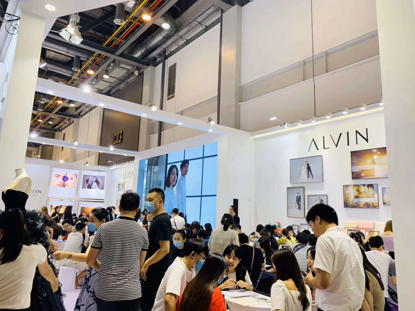 昨日全球超大結婚展中國婚博會【杭州站】圓滿落幕！總成交額3.94億！婚嫁行業迎來“真爆發”  第8張