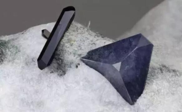 漲知識啦 | 盤點寶石界最閃TOP10，鉆石竟然沒上榜？！  第3張