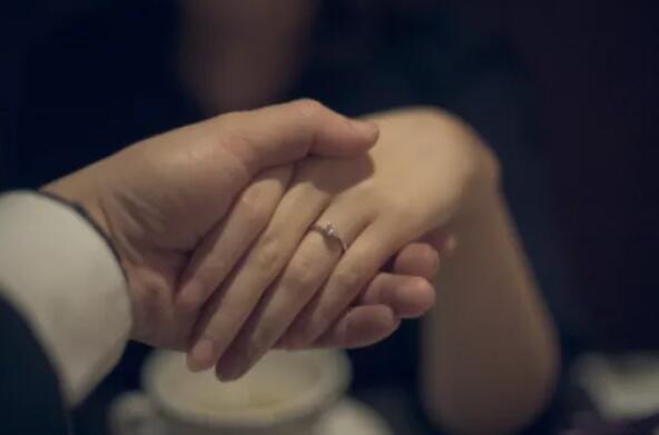 訂婚戒指、求婚戒指、結婚戒指不一樣嗎？戒指的挑選與戴法指南  第2張